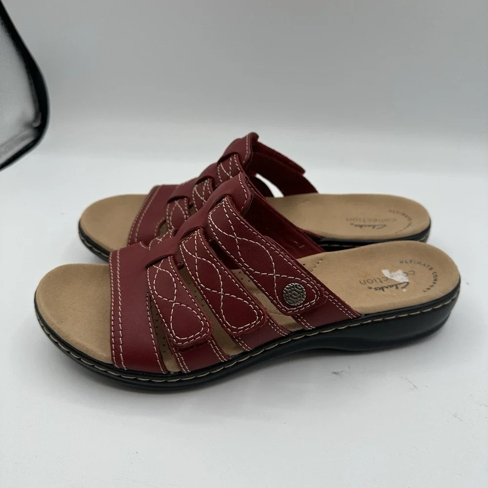 Clarks Sandals Womens Sz‎ 7 W Red Leather 4 Strap Strappy Slip On Slides - Picture 6 of 11